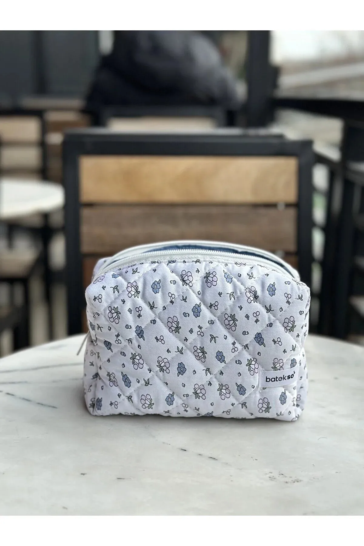 Batekso Mixed Cherry Pattern Makeup Bag