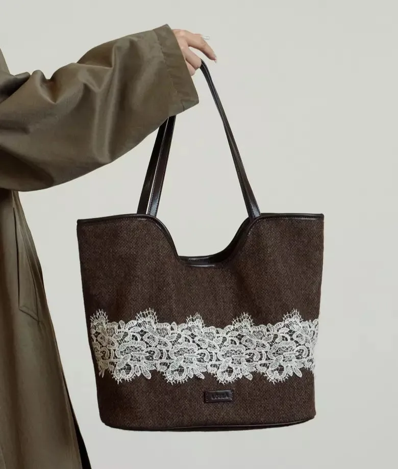 CAMELLIA lace woolen tote bag