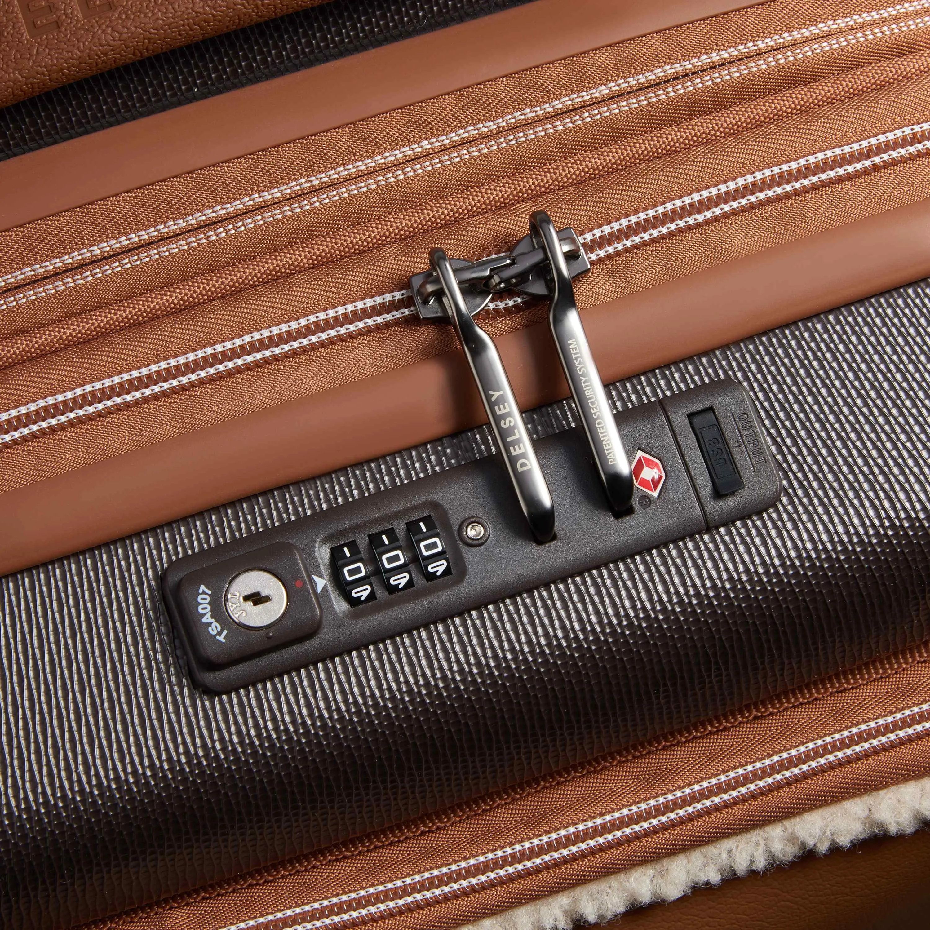 CHATELET AIR 2.0 - Expandable Carry-On With Laptop Pocket