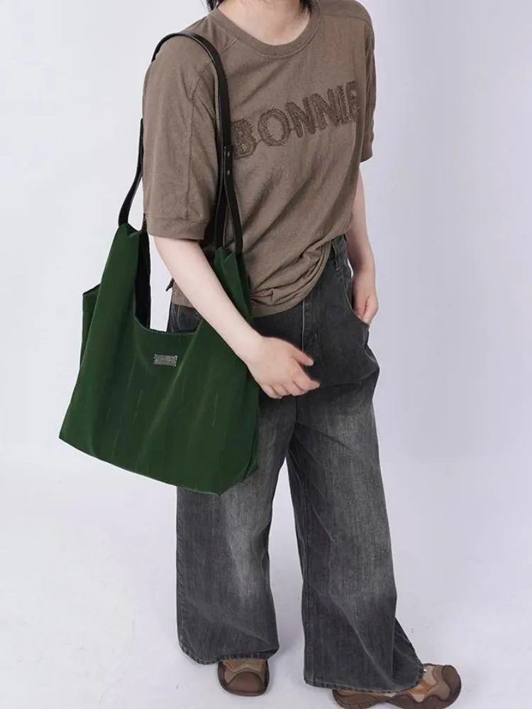 Large-capacity one-shoulder messenger bag【s0000002931】