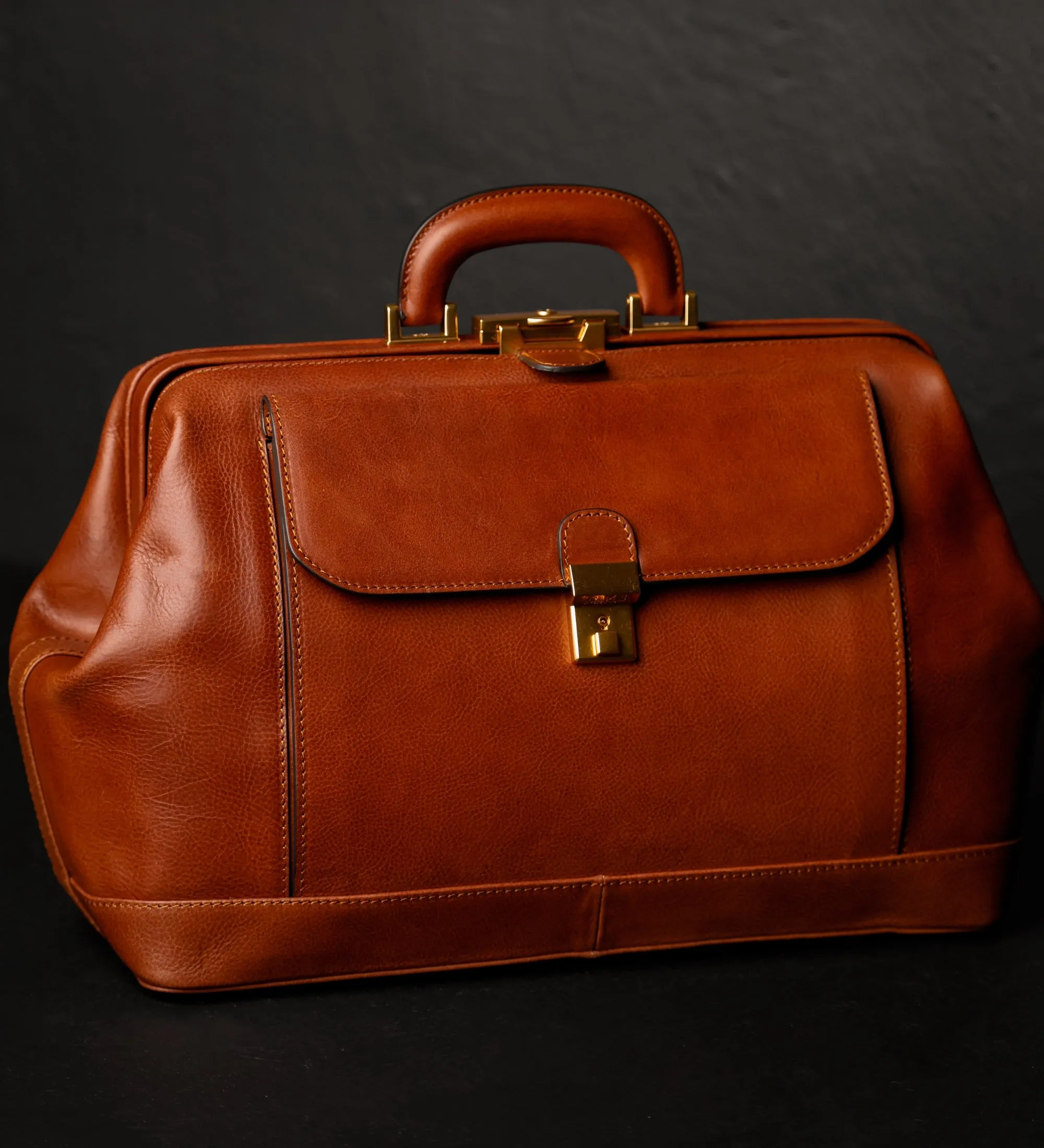 Large Italian Leather Doctor Bag - Hamlet