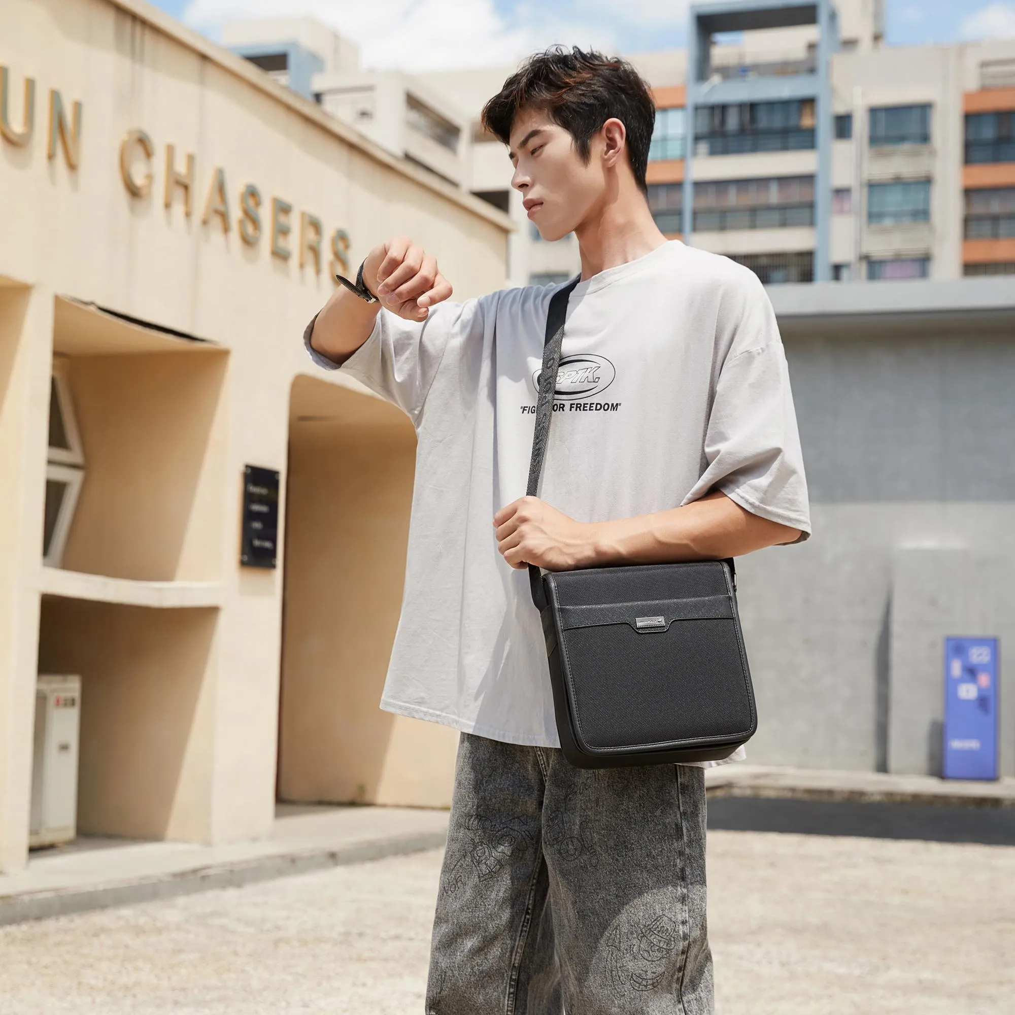 Men's Sling Bag / Crossbody Bag - SJM 862