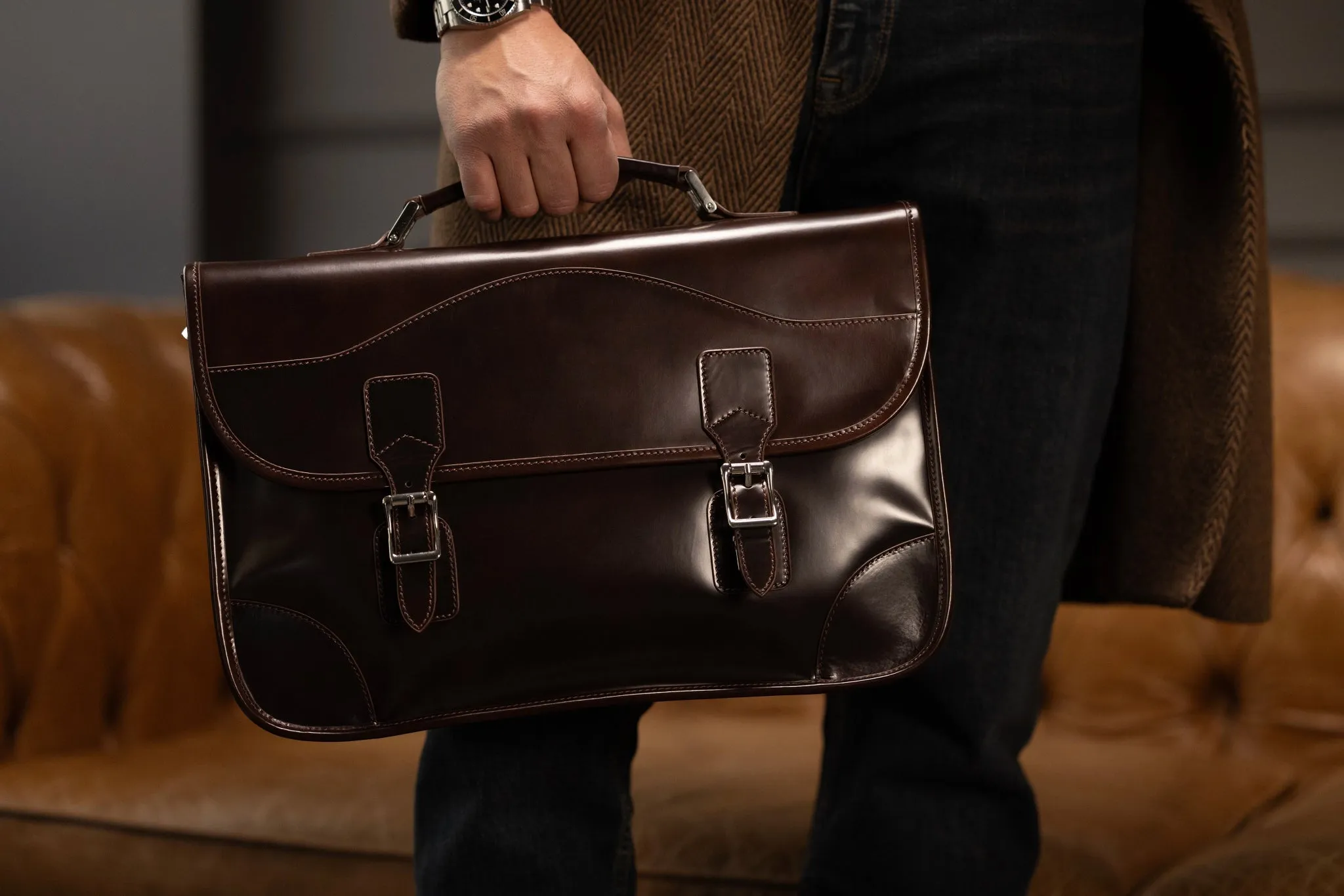 Messenger Bag - Glossy Brown