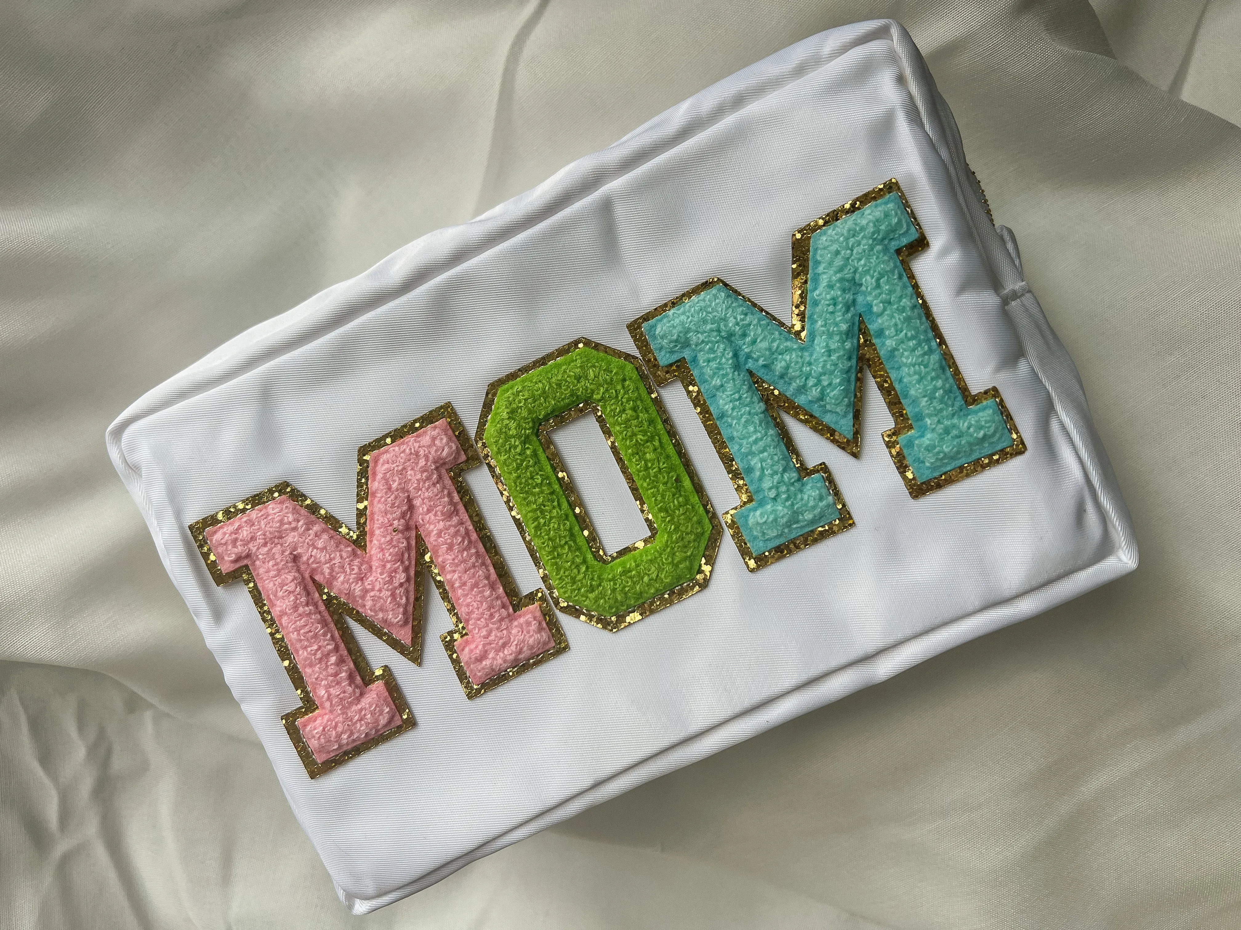 MOM Nylon Travel Bag