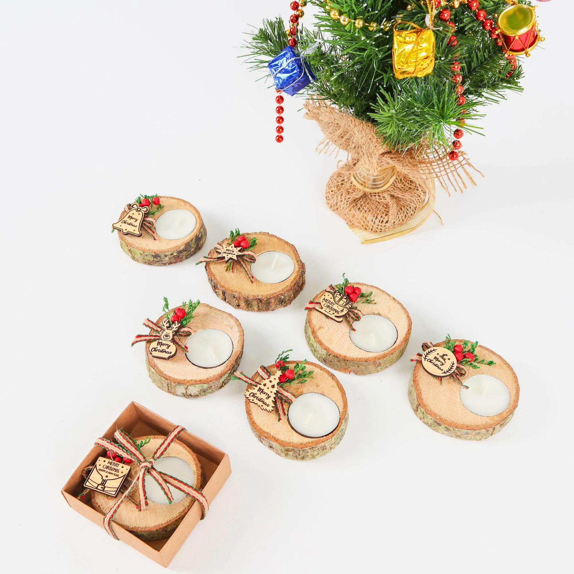 Personalized Christmas Wooden Tealight Holder Favor, New Year Noel Gift