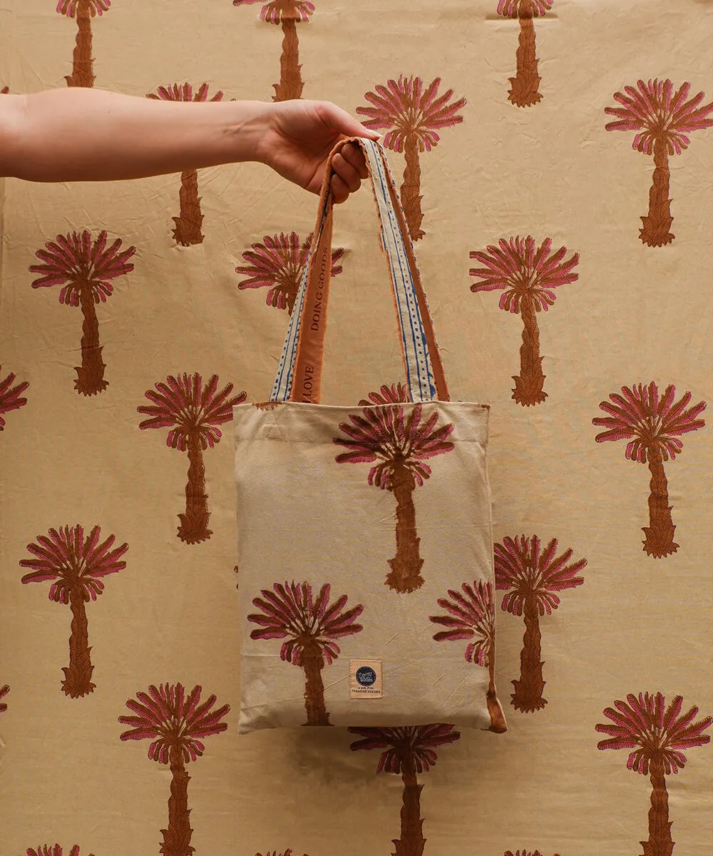 Tala Palm All Purpose Throw in Tote Bag - 85" x 55"