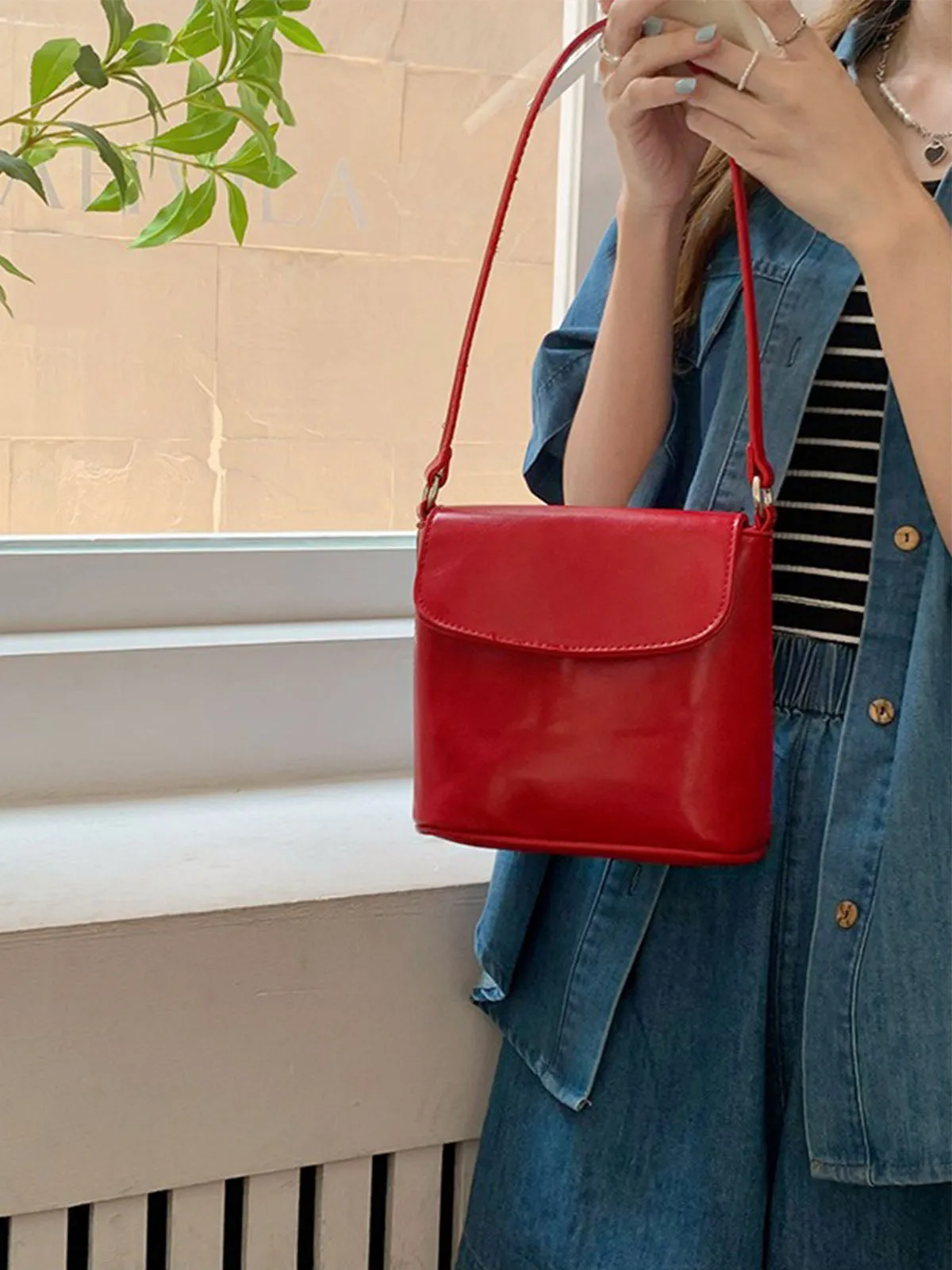 Trendy Versatile Crossbody Bucket Bag