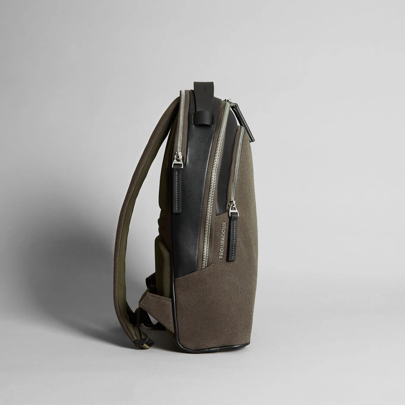 Troubadour Momentum Backpack