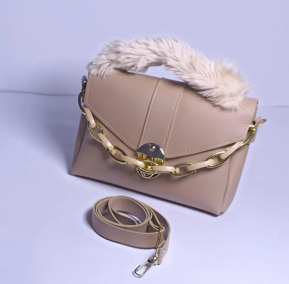 Women chunky chain purse