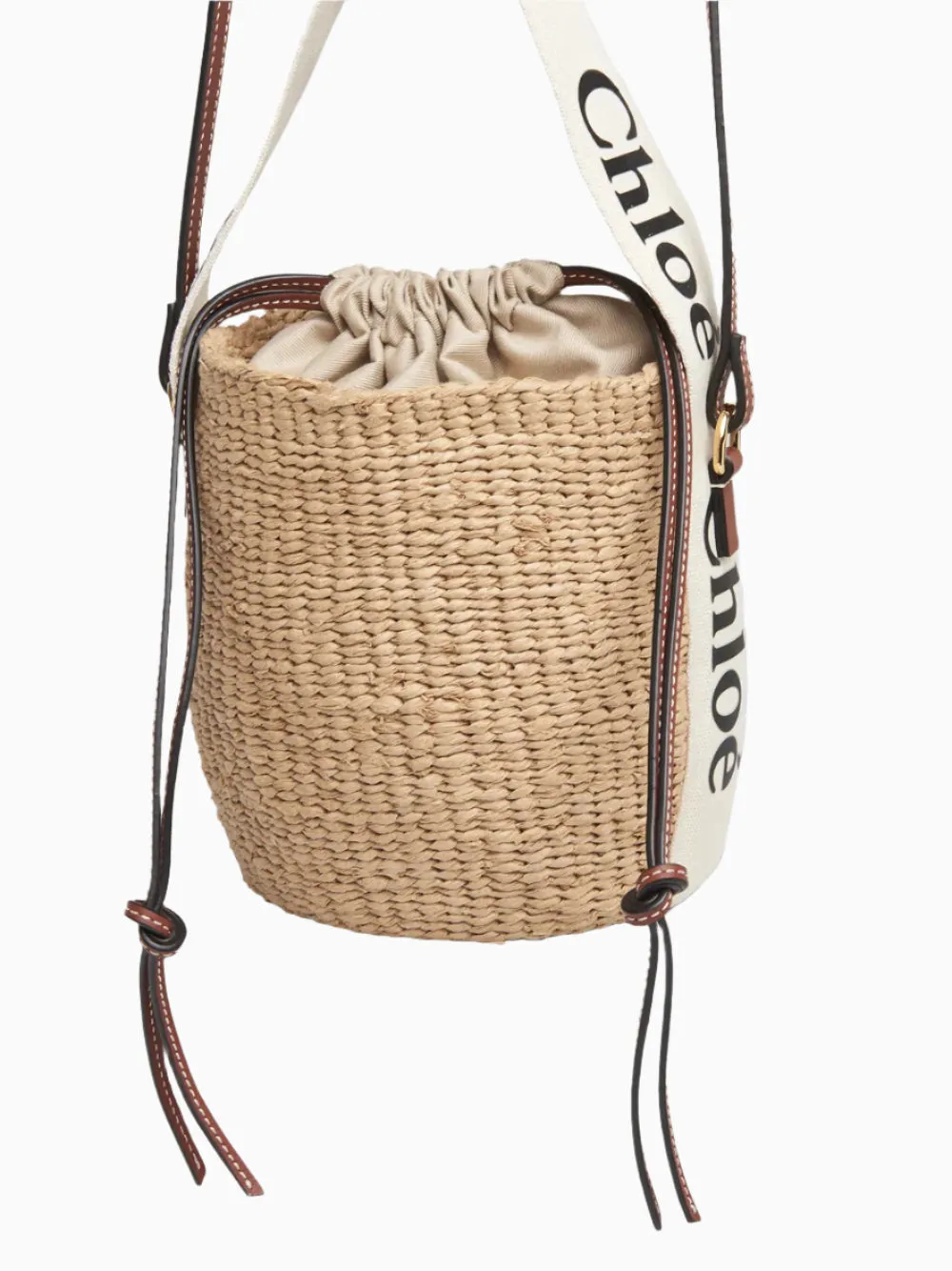 Woody raffia bucket bag