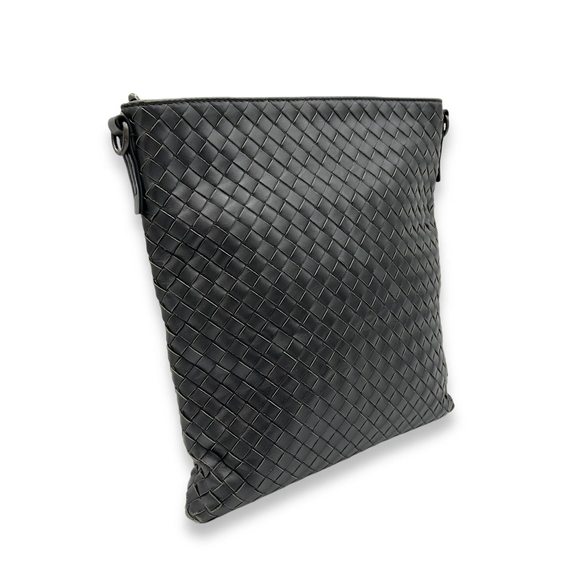 Woven Messenger bag in Intrecciato leather, Gunmetal Hardware